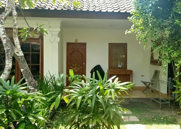 Cafe Locca Homestay Pensión Sanur
