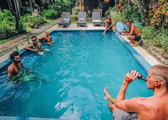 Pensión Cafe Locca Homestay Sanur